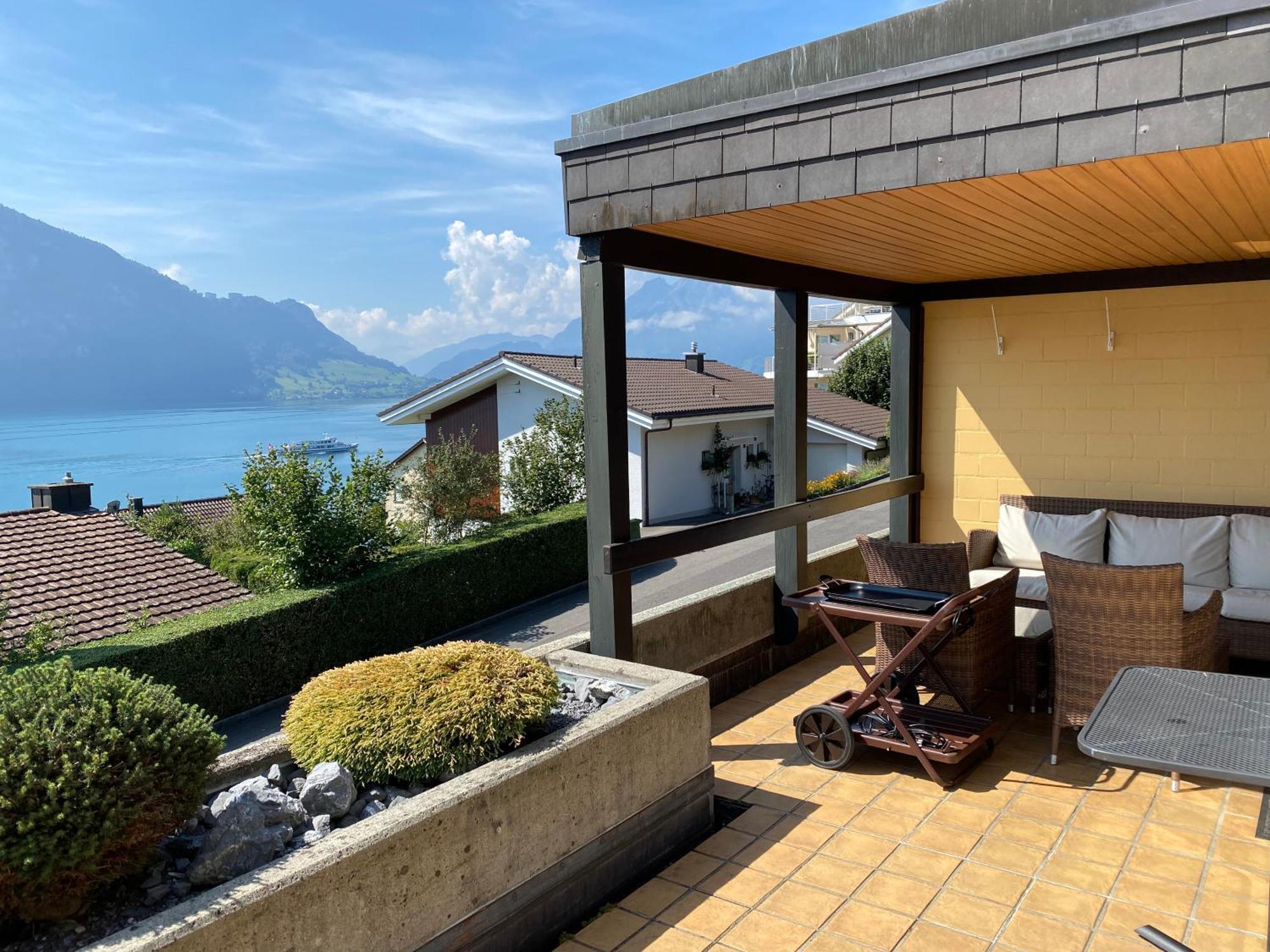 Swiss Paradise Weggis Exterior photo